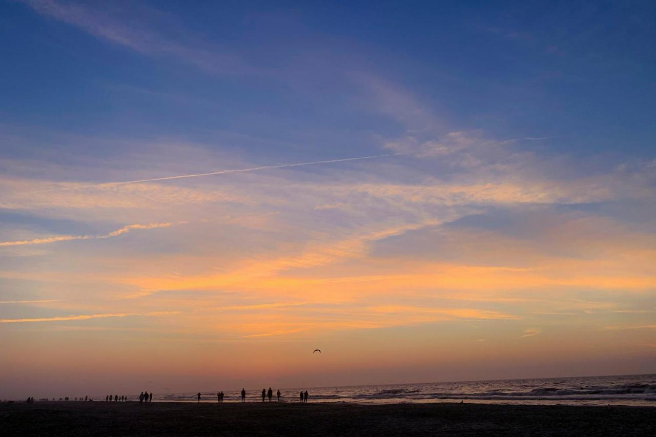 Nothing But Ocean In Forest Beach Hilton Head Island Exterior foto