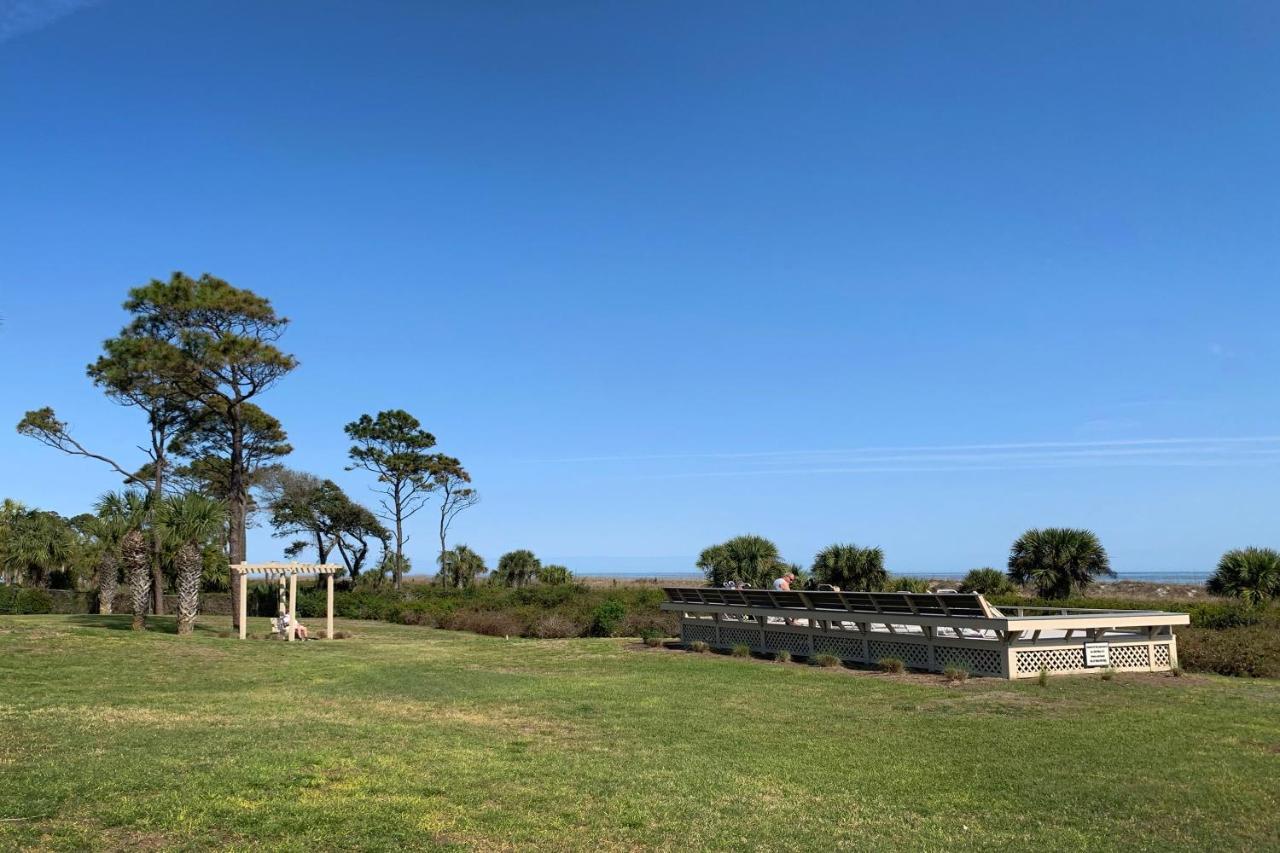 Nothing But Ocean In Forest Beach Hilton Head Island Exterior foto